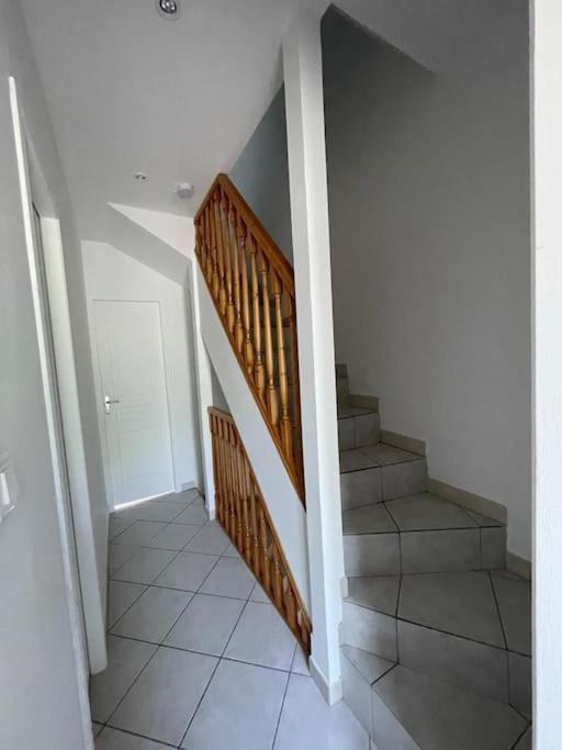 Maison Lumineuse Villemoustaussou Esterno foto